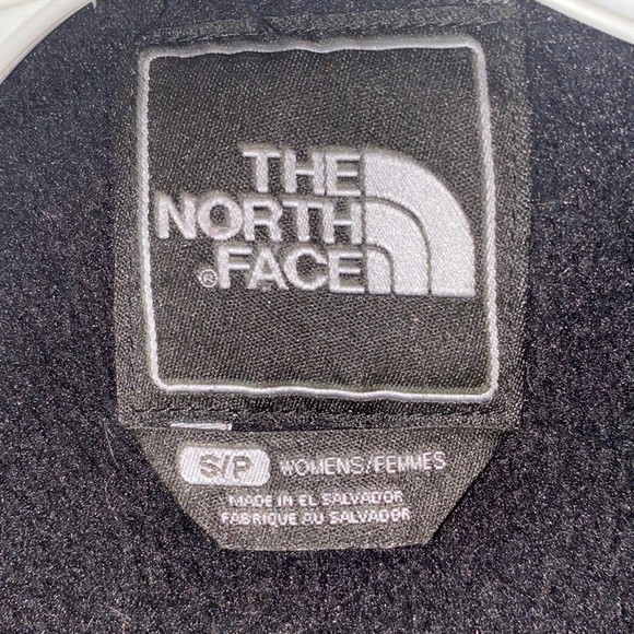 NORTHFACE BLACK ZIP UP JACKET!! - Picture 3 of 8